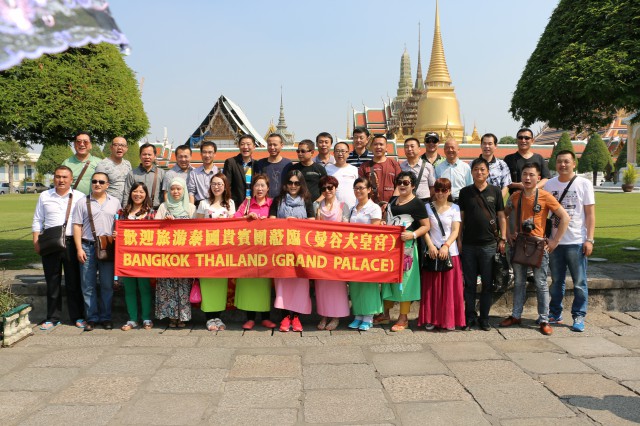 2014年瑞馬壁掛爐總部誠(chéng)邀經(jīng)銷商暢游曼谷大皇宮 2014年瑞馬壁掛爐總部誠(chéng)邀經(jīng)銷商暢游曼谷大皇宮