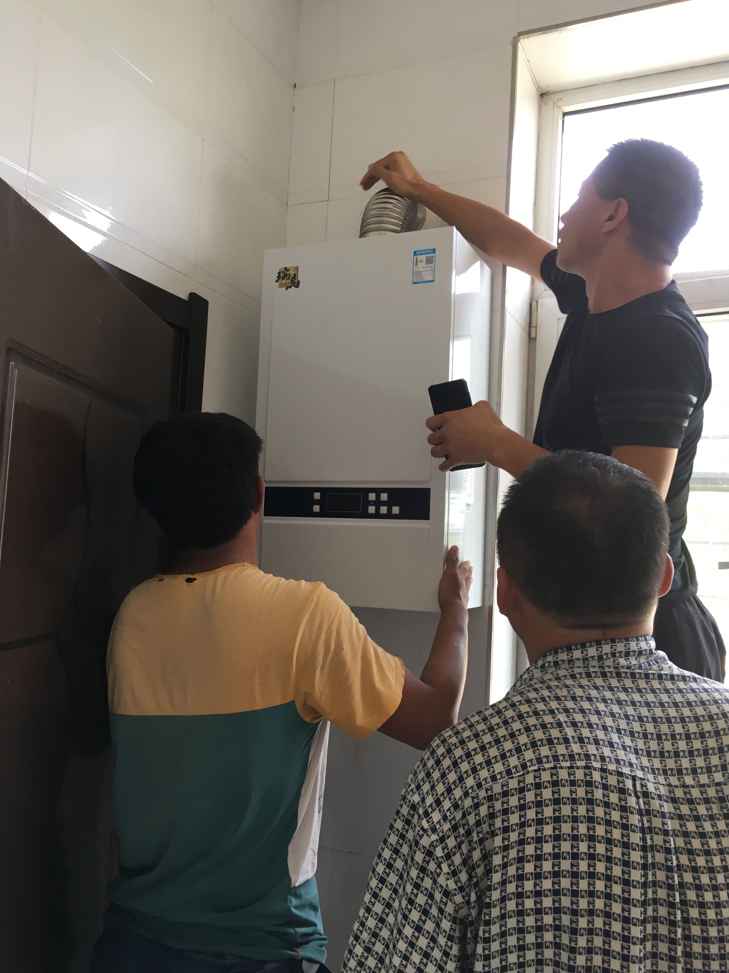 家用燃?xì)獠膳癄t的零部件名稱、結(jié)構(gòu)、原理（下）