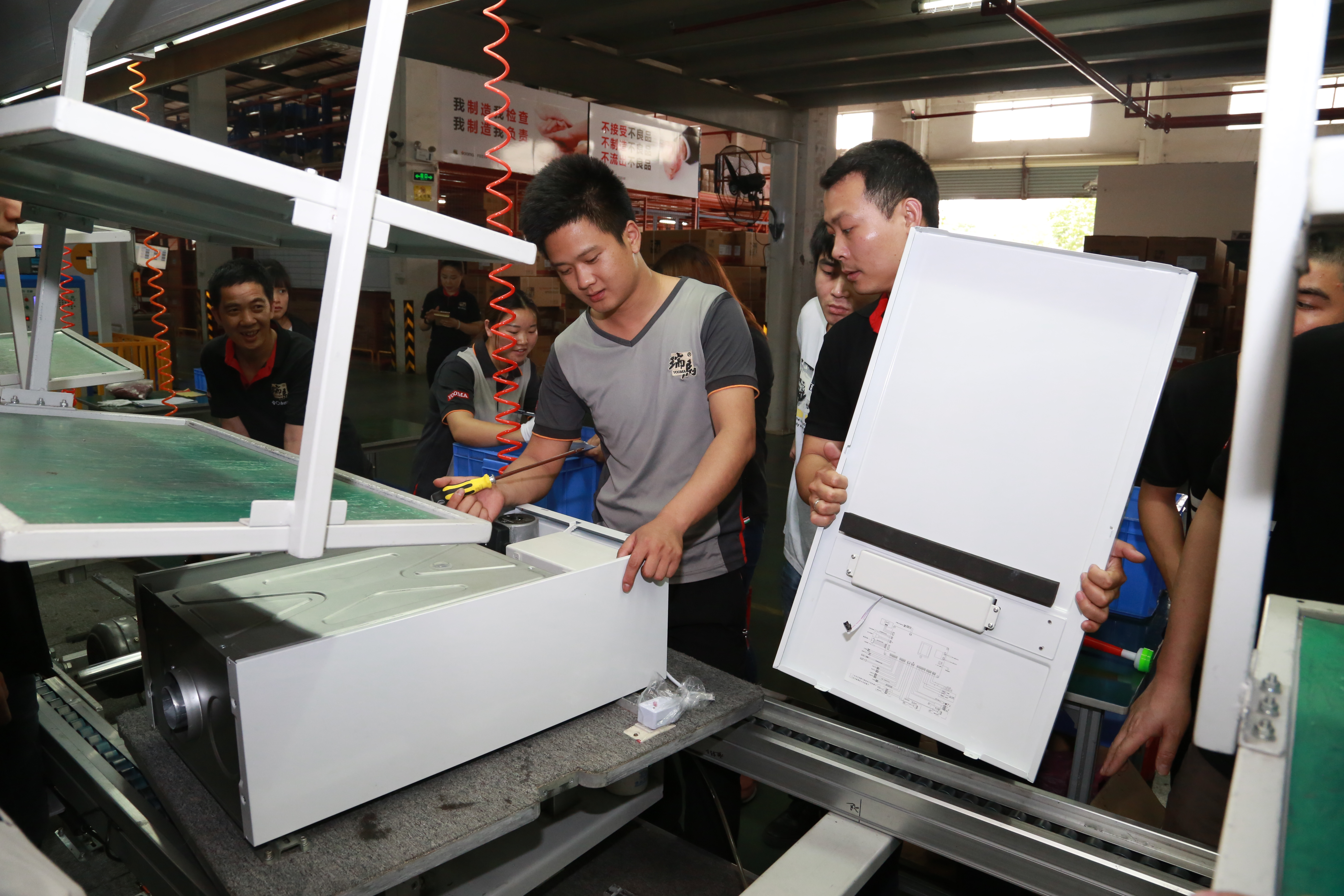 瑞馬壁掛爐廠家品質(zhì)如何？今天小馬哥帶您走近了解！