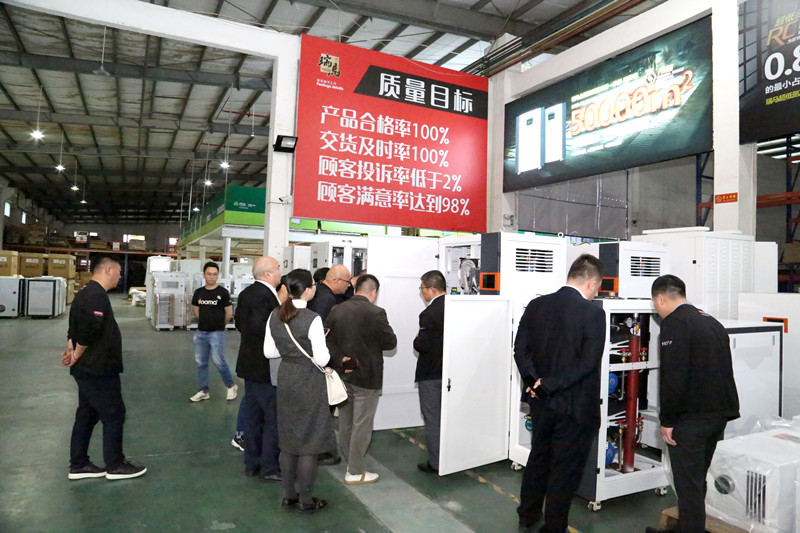 熱烈歡迎河南舒適家行業(yè)聯盟領導蒞臨廣東瑞馬參觀指導